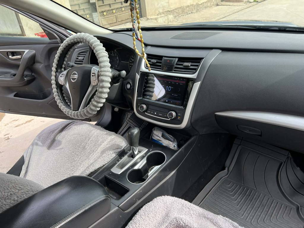 سلام علیکم نیسان مودل ٢٠١٧ سبخ حزام سنویە جدید رەقەم اربیل  سعر ١٠٥ بیامجال رەقم تلیفون  
***********  -*********** كركوك, العراق
