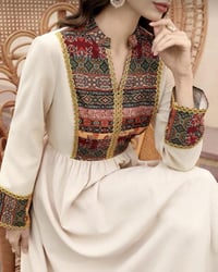 ملابس • للحجز • تواصل خاص