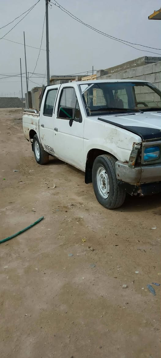 سلام عليكم نيسان للبيع موديل86  سياره مكفوله رقم نجف بسمي مداور ثاني يوم سنويه مجدده  سنت 28 مكان طريق كربلاء نجف عمود 505 رقمي للتواصل ***********
