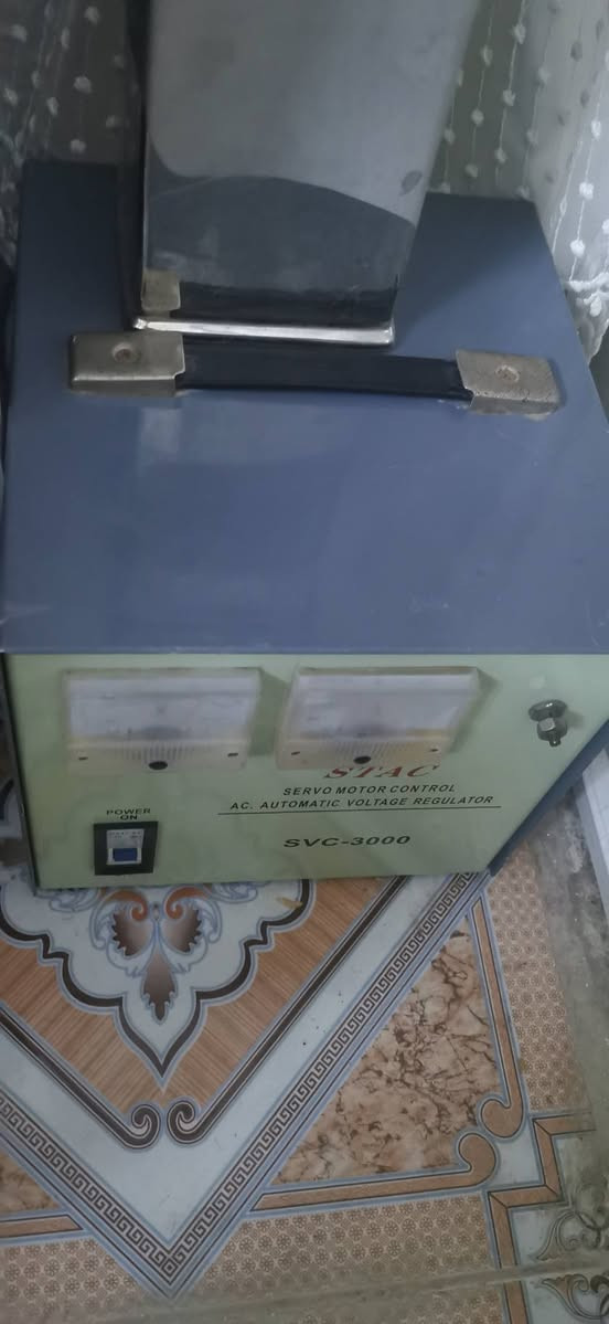 سلام عليكم
رافع وخافض قدره سعه 3000VA
12A
يشغل سبلت طن نوع سيرفو ماطور بلادي يخرج ٢٢٠ و١١٠ السعر ٦٠ الف


**إذا كنت صاحب هذا الإعلان وتريد حذفه لأي سبب، رجاءا أرسل رسالة إلى الدعم الفني**