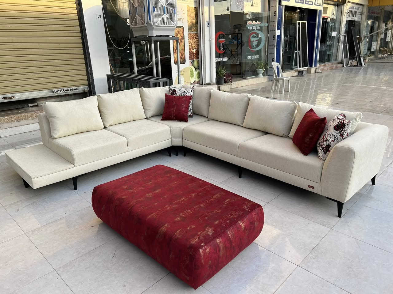 جديد كورنر تركي مودرن New 🇹🇷
ماركة  ( صدف) 
يتكون من 6 إلى 7 نفرات مع طبله 
 والجلوس مريح وسوفت 
القياس 280 في 315 
السعر 645$    
للاستفسار واتساب ***********
عنوان مجمع شارى ئاندازيان مقابيل فلوريا ستي 
يوجود توصيل جميع محافضات العراق 🚚 150 الف
