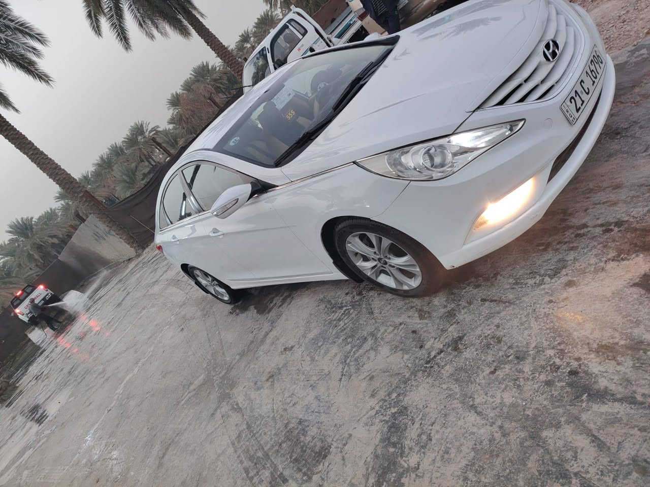 سوناتا خليجيه موديل 2011 مكفوله كفاله عامه
ماعدا الي موضع بالسونار موجود بالمنشور 
سياره جديده بمعنا الكلمه ترايك وين متريد 
محرك 2400 وكير مكفولات 
سياره رقمها شمالي سيلمانيه الجديد سنويه ل 2029
تريد وكاله تريد تحويل 
السعر 120وبيه محال قليل  او الاتصال على الرقم ***********
