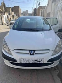 بيجو فرنسي 307 موديل 2004 مصبوغه عام نواقصها مشط استيرين يذب دهن او جا...