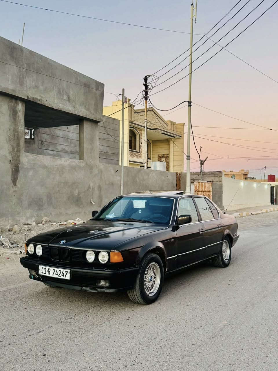 بي ام 735 رقم بغداد دولي بأسمي سنوية ل2027 مصفرة غرامات
 كير جديد محرك شرط ✅
 صدر امامي جديد قبل اسبوع شديتة صدر خلفي نص عمر ✅
تخم تايرات وتخم ويل جدد ✅
سلايت جديد شغال طكتين قبل اسبوع شديتة ✅
كهربائيات كلها بلادية وشغالة بدون اي چطل ✅
اكسل جدييد مال كصة قبل اسبوع شديتة ✅
تخم لايتات وبلاجكتورات اماميات جدد ✅
لايت زنون عالي ✅
الحماوة تنساها صيف وشتاء ✅
تخم سستم صوت سماعات ودمام ومسجل بلوتوث ✅
السيارة مال جناي مال بيت خير من الله 
(السعر 38 وبيها مجال) للاستفسار ***********
مكان السيارة بيجي 
مو شراي لاتعلق ولا تكسر بحلال العالم
