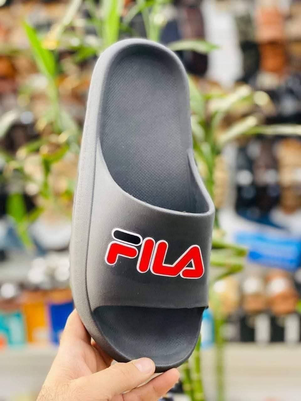 سوفت طبي درجة اولى ايراني
سعر الدرزن الرجالي 24 الف. 
سعر الدرزن الشبابي 23 الف. 
سعر الدرزن الولادي 22  الف. 
🚛 يوجد توصيل لجميع المحافظات.
https://t.me/wadq_g99


**إذا كنت صاحب هذا الإعلان وتريد حذفه لأي سبب، رجاءا أرسل رسالة إلى الدعم الفني**