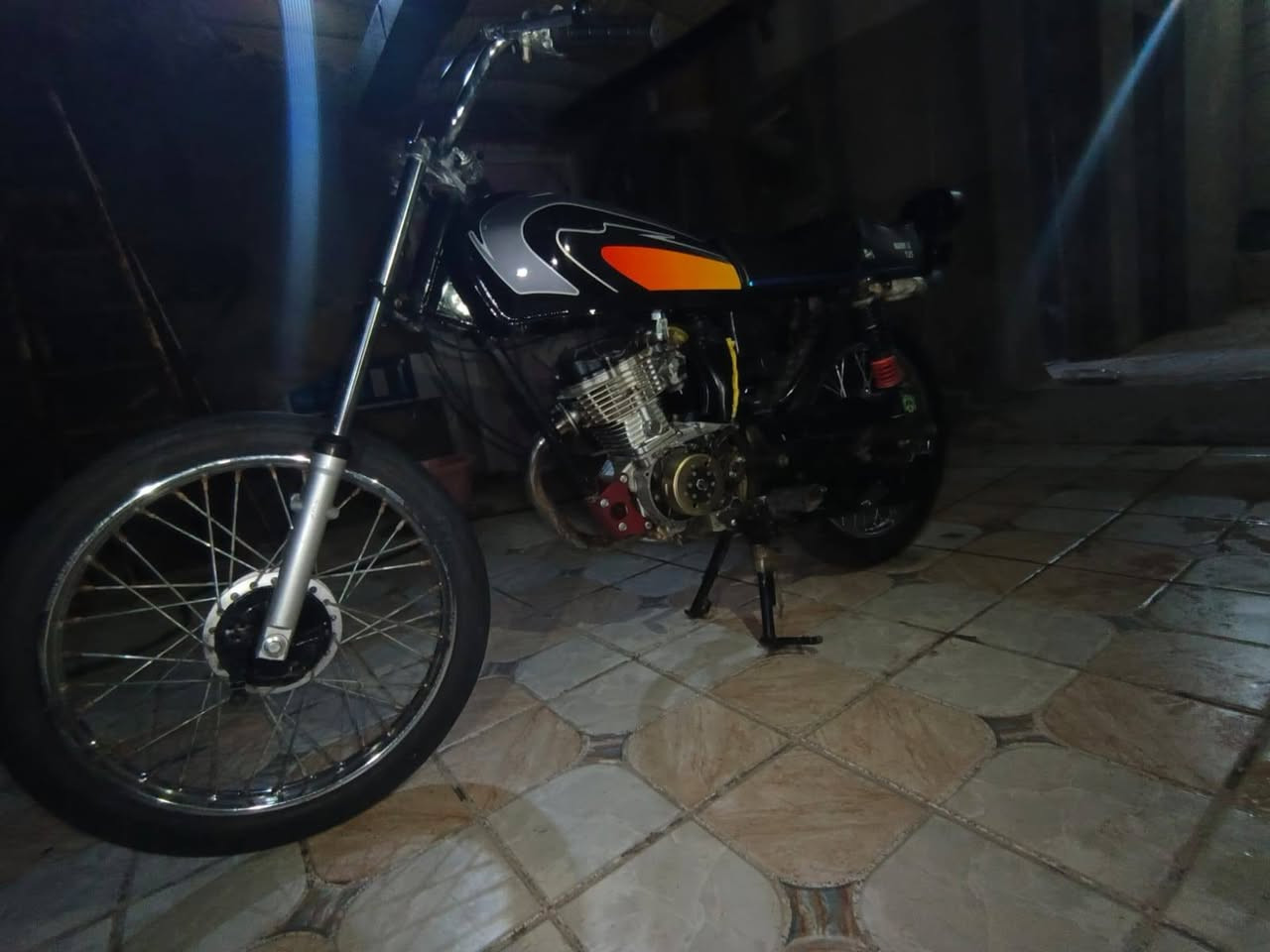 السَلٱمٌ عـَلـْيگمّ-ۈرحـْمّـٌة ٱللـّہ ﯙبُرگـّاتہ
🙏يااا الله ياعلي يامحمد يامهدي بجاهك يا ابو حيايه🙏
دراجه تعبان عليه شغاله لٱ تبخير ولا تنقيص نص غراضه توني مشتريهن شلعه ومعدل فصله تغني دراجه كلشي ماعوزه بـ 300 وبيه مجال قليل وتساب ***********
