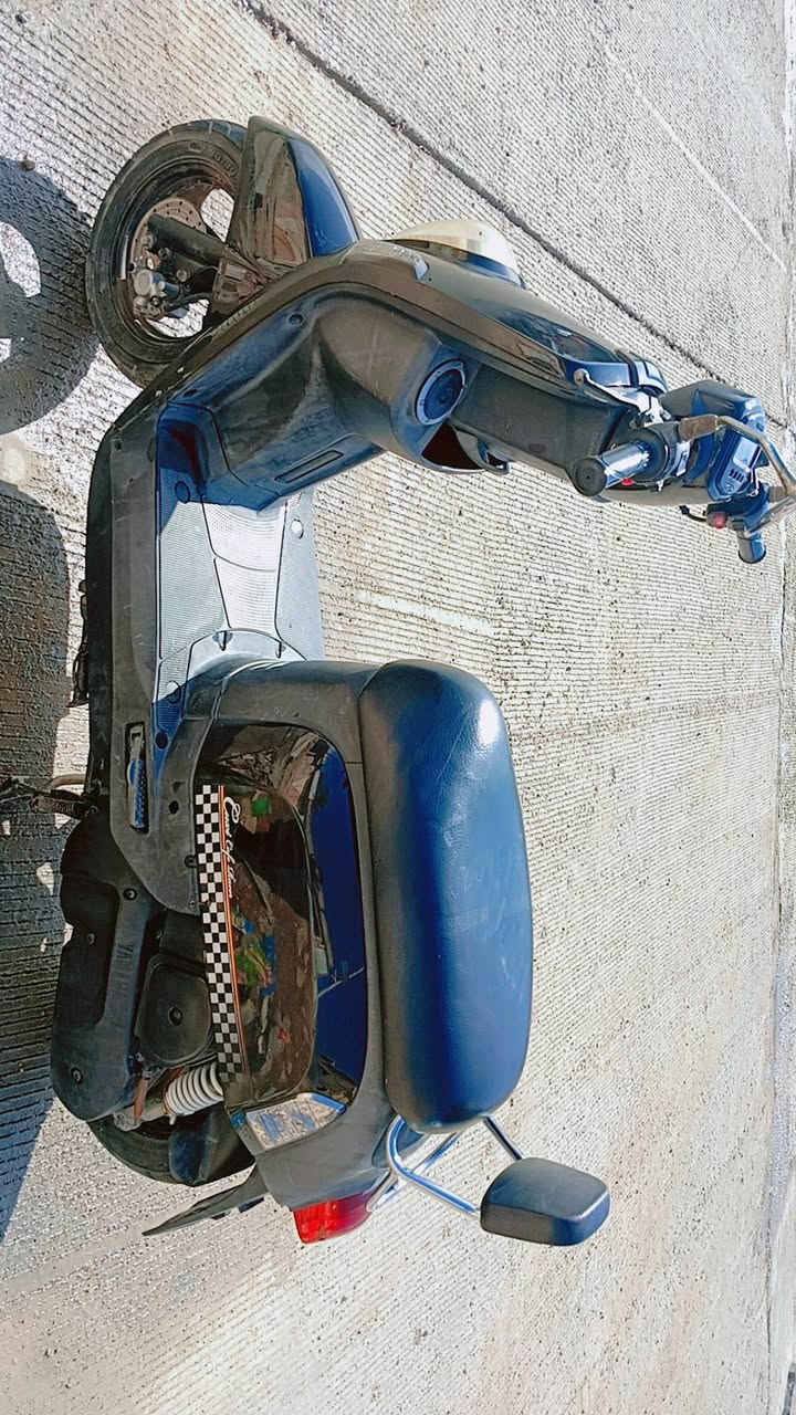 السلام عليكم دراجه ماكس بوليس رمبه استخدام قليل نظيفه جدا نوزل مختمه للبيع مكاني بالاكرمين ***********
