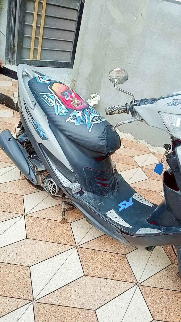 السلام عليكم ماكس عدله للبيع نضيفه كلش نكره سلف شلعه ومعدل كهربائيات كلها شغاله مابيها اي نقوصات مكاني بصره شط العرب جزيره  ***********
