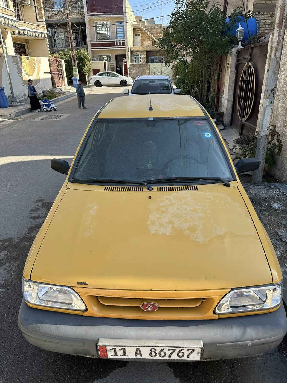 السلام عليكم ورحمة الله وبركاته سايبه موديل 2011 السياره خير من الله تخم تاير كوري + صدر كامل جديد قبل يومين شاد الصدر تخم نوزل جديد تخم بلك جديد السياره خير من الله ترايك وين ميعجبك رقم انكليزي السياره صفاحه حلوه بيه بس خياس بلدوسه موضحه اني بلصوره وصوره مىشر عليها بي صبغ هذه المكان باقي السياره خير من الله كير مكينه خير من الله مكاني بغداد الشعب ***********
السياره معروضه ب 33$ بيها مجال بسيط
