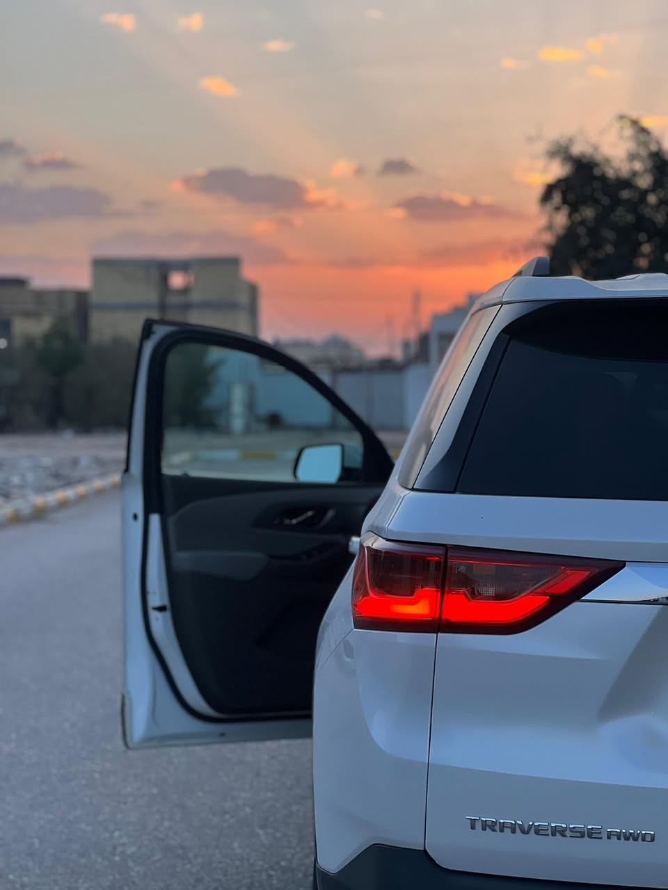 السلام عليكم
ترافرس للبيع موديل 2019 مواصفات LT

السيارة نظيفة كلش وجاهزة مواصفاتها فول عدا الفتحة وبيها حادث تبديل بنيد وجاملغ ايسر وباب ايسر رقم انكليزي جديد  مكانها ناصرية مركز للاستفسار الاتصال على الرقم ***********

السعر 205 وبيها مجال

