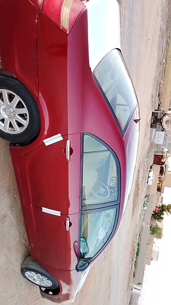 السلام عليكم سياره جيلي مكفولة مكينه وكير مصبوغة صبغ عام للجماليه 2013كهربايات شغالات السعر 35وبيها مجال مكاني ديوانيه قضاء السدير حداديه على الشرط مابيها خياسات الشراي يتصل على الرقم الموبايل ***********مامتواجد بلفيس
