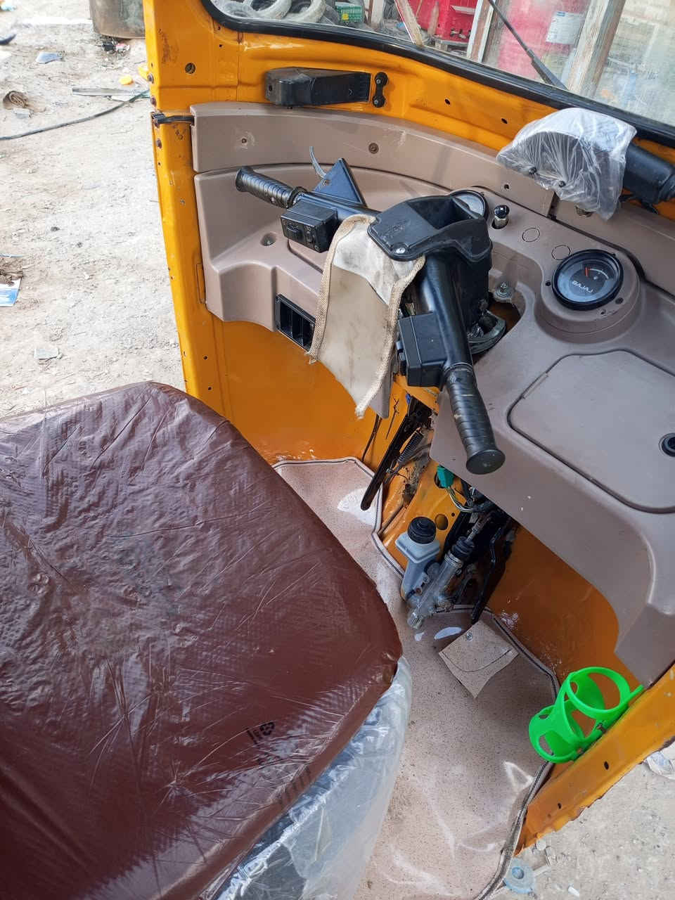 اسلام وعليكم تكتك باجاج موديل 19رقم وسنوية نكليزي رقم بغداد مشروع وطني تحويل ثاني يوم تكتك كاملة وجاهزة من كلشي السعر 5700 وبيهة مجال العنوان ديالى بعقوبة الرحمة اللتصال***********
