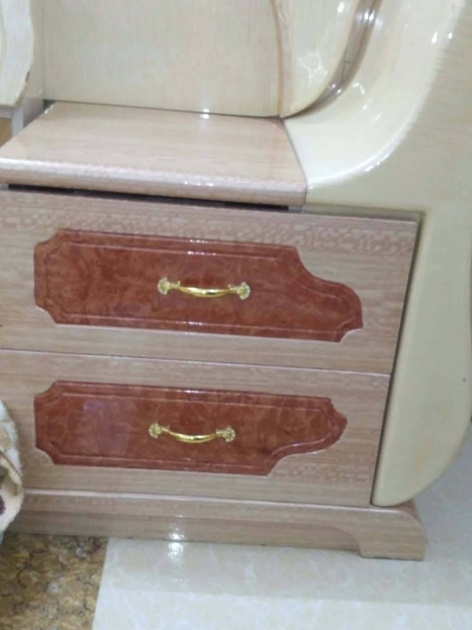 تاقم نوستنی تورکی ٦پارچە
زۆر تۆکمەو بێ عەیبە
۷پارچەیە 
بەدۆشەکەوەیە
۲۰۰هەزارو معاملە
ناونیشان: کەلار


**إذا كنت صاحب هذا الإعلان وتريد حذفه لأي سبب، رجاءا أرسل رسالة إلى الدعم الفني**