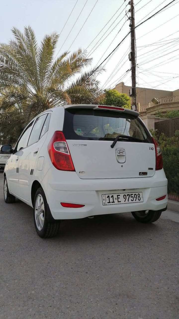 السلام عليكم للبيع هونداي i10 موديل ٢٠١٥ خليجي الشركة العامة ٤ سلندر قطرتين دوش مكفولة من جميع النواحي  رقم بغداد انكليزي بأسمي  السعر ٨٥ وبيها مجال للأتصال *********** مكاني الكرخ
