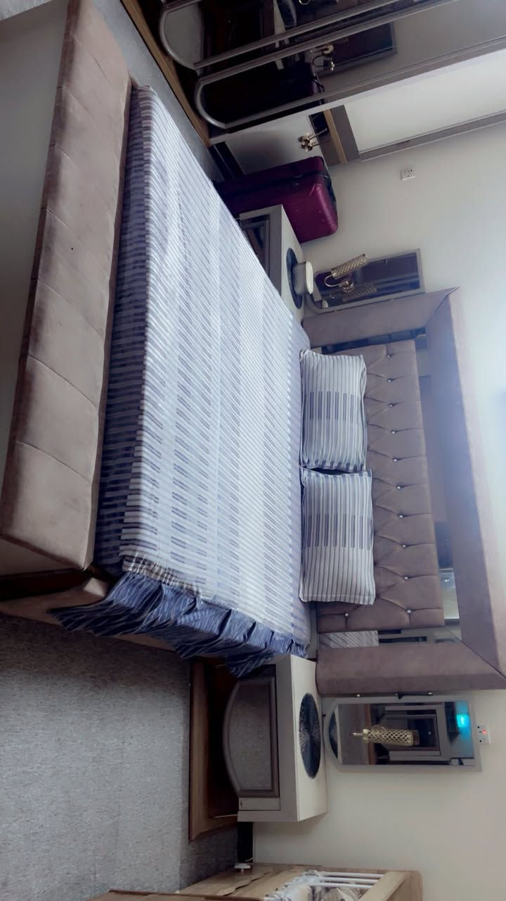 سلام عليكم غراض للبيع مستعجلة ع بيعتهم  كاونتر ٥٠٠  سرير اطفال عدد ٢ مع  هدية كرسي سيارة ودوشك جرباية عدد ٢ سعر ١٥٠ 
تخم ٧ مقاعد ١٥٠
    سرير نفرين سعر ١٥٠


**إذا كنت صاحب هذا الإعلان وتريد حذفه لأي سبب، رجاءا أرسل رسالة إلى الدعم الفني**