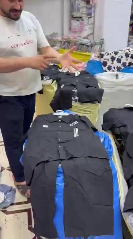 سوت وبادي مشكل 
بيبي وسط محير 
صناعة صيني 
قماش للن 
سعر الدرزن 
48 الف 
جميع القياسات


**إذا كنت صاحب هذا الإعلان وتريد حذفه لأي سبب، رجاءا أرسل رسالة إلى الدعم الفني**