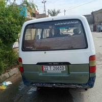 جنبي ألفين وعشرة رقم انكليزي كير محرك اكسل مكفولات السيارة بس ارضية وت...