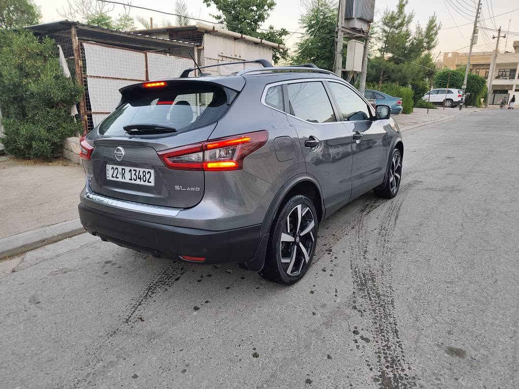 نيسان روج سبورت أمريكي 2022 مواصفات SL AWD فوول مواصفات فور ويل بصمة تشغيل وبيبان وتشغيل عن بعد وكشنات جلد وتدفئة رادارات وكامرات  360 درجة بعد فيها كثير مواصفات فقط بدون سلايت وكشن خزن ماشية 35 كيلو رادار وحجر بيئة شرط ايرياك كلها سليمة حادث موضح بالصور جاملغ سائق وشبر بونيد وشبر باب بدون دواخل بدون ايرياك سيارة نظيفة ايد وحدة
 السعر 170 وبيها مجال مكان اربيل 
***********
*********** أربيل, العراق
