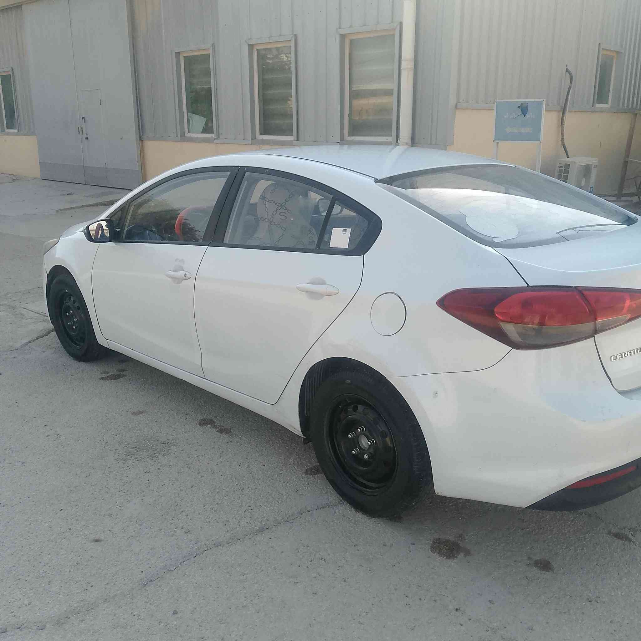 سيراتو موديل 2017 بيها ربع بنيد صبغ جاملغ بدون دواخل حداديه 80بالميه كير ومحرك مكفولات رقم الاتصال ***********
رقم الواتساب *********** المكان نجف حي المكرمه قرب المحكمه رقم اربيل السعر 125 وبيها مجال
