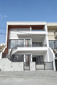 گردی سەرچنار • ١٩٤م • منزل طابقين