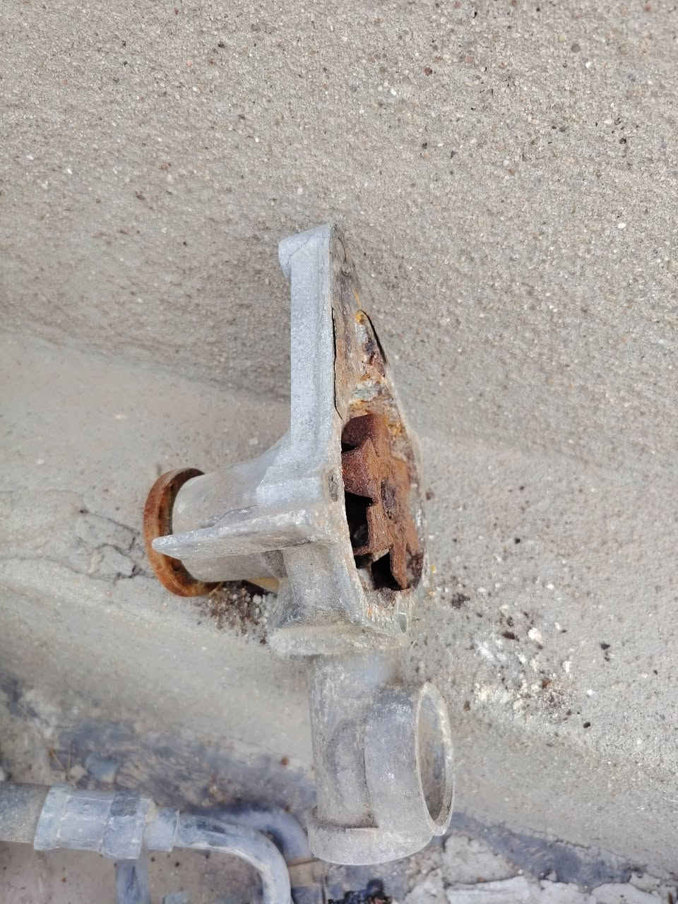 سلام عليكم قاعدة فيت بم شغالة هية والطوافة بور شغال واتر بم شغال والداينمو شغال قيم واخذ


**إذا كنت صاحب هذا الإعلان وتريد حذفه لأي سبب، رجاءا أرسل رسالة إلى الدعم الفني**