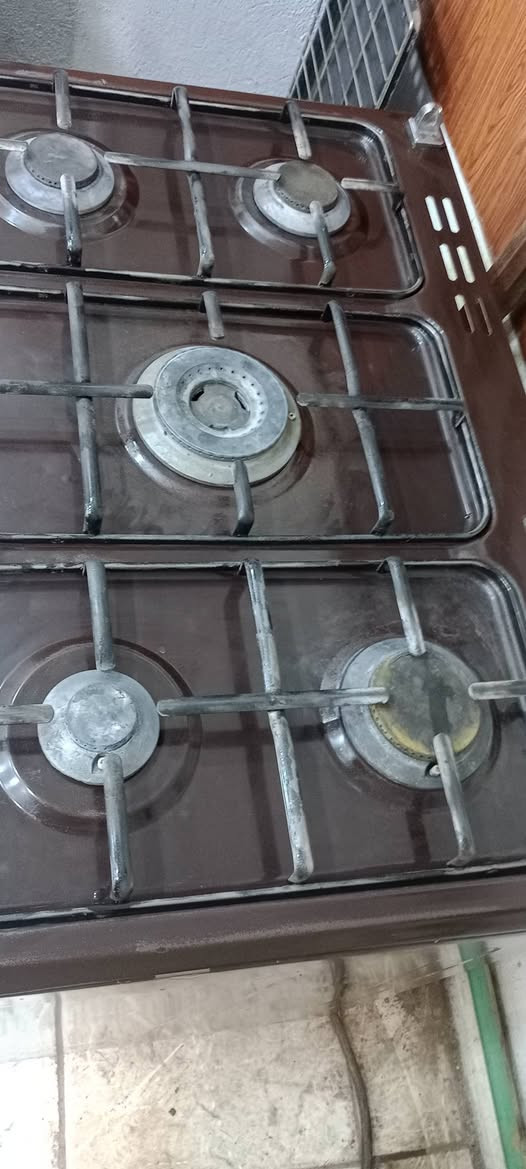 طباخ مصري باب اول اخو الجديد نظيف جدا خمس مشاعل فرن فوك وجوه كله شغال عل فحص حي الجمعية شارع الوائلي *********** النجف, العراق
