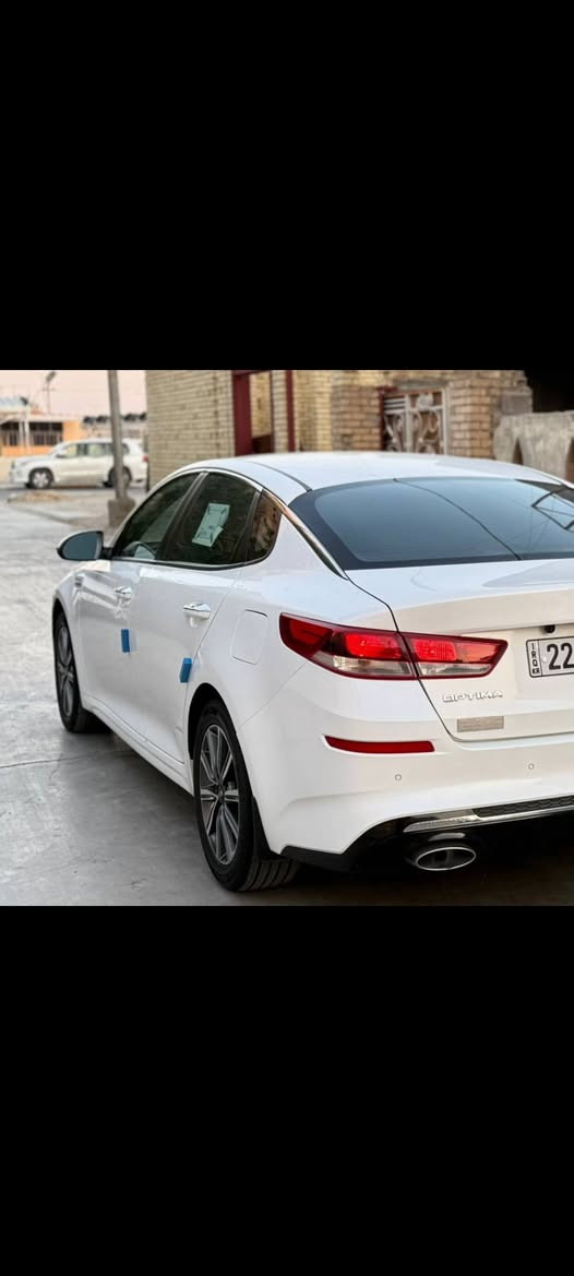 اوبتيما موديل 20 خليجي مكفوله  رقم اربيل بسمي ماشيه 130 حقيقي مكينه 2400 ما مفتوحه سياره ستخدام شخصي كلش جديده فقط بارد بسيط رقم ***********
