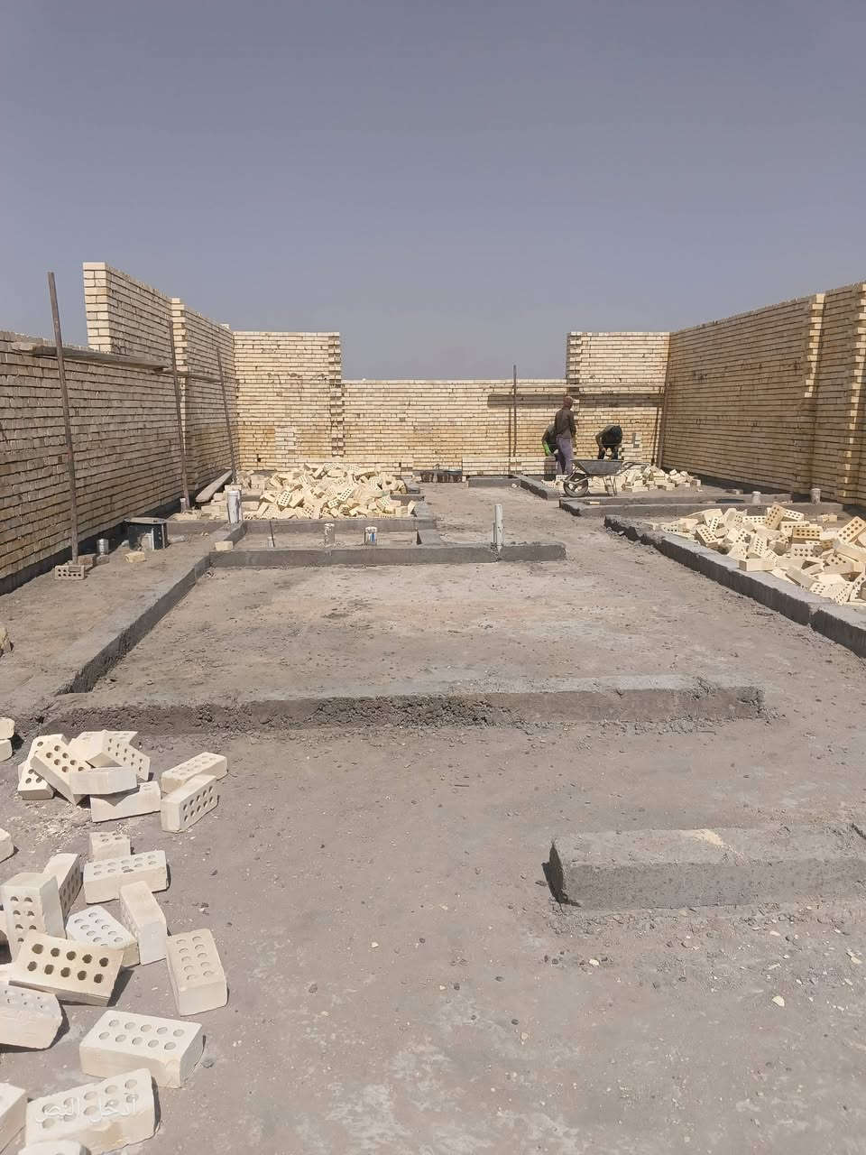 كادر بناء طابوك +بلوك +ثرمستون  العمل يكون بنظام القطعي او اليوميه ع الدبل دقه في العمل ونظافة وسرعة
للاستفسار مراسه الصفحه او الاتصال ع الارقام التاليه
)/***********
مكان العمل بغداد ✅

