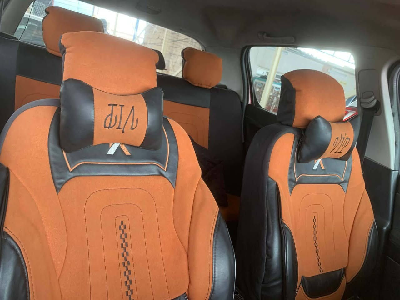 بيجو فرنسي موديل 2005
كلها جديدة حداديه  تخم تاير  كير جديد محرك مكفول كهربائات 
رقم جديدة وسنويه جديدة باسمي
مكانها الديوانية 
السعر 52
بيه مجال شراي ***********
