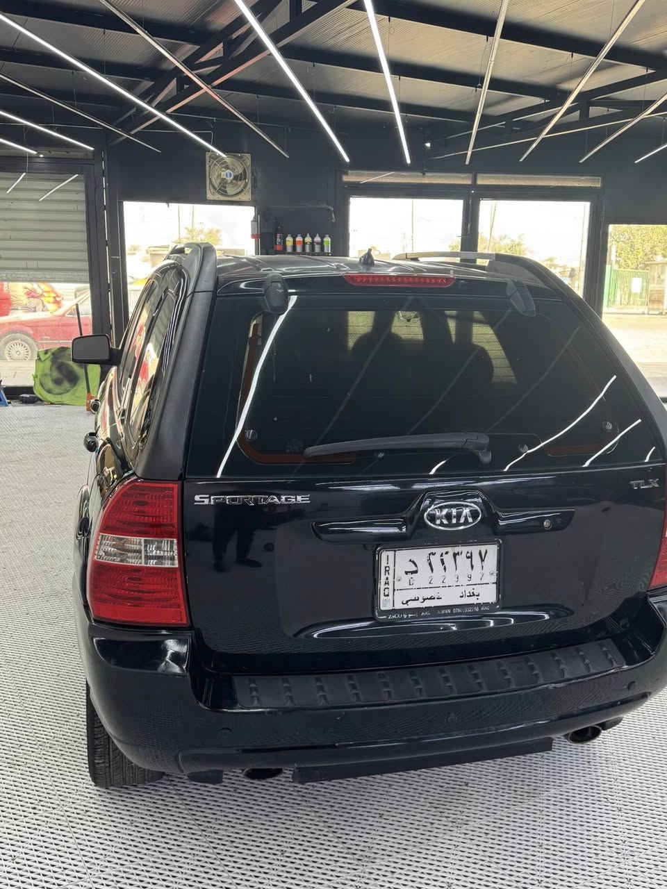 السلام عليكم سبورتج ٢٠٠٨ خليجي للبيع السيارة كاملة من ناحية كلشي كير محرك صدر كلة مكفول بيها الصندوك مبدل  سعرها ١١٠ وبيها مجال  
***********
