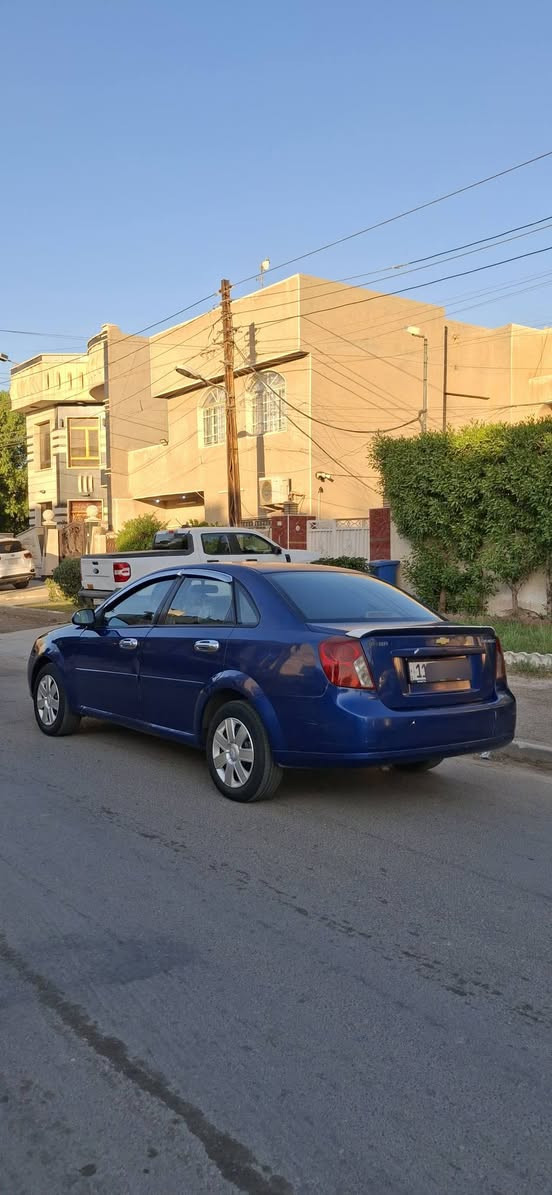 اوبترا موديل 2006 رقم بغداد دولي بأسمي .
كير محرك نضيفات . 
صدر + تخم تاير جديد .  
تبريد شغال . داخل نظيف .
شاشه + كامره خلفيه .
↖️ السياره بيها 4 قطع صبغ بدون دواخل ↗️
السعر 63 وبيها مجال بسيط .
مكان السياره بغداد العامريه .
للاستفسار ( *********** ) بغداد, العراق
