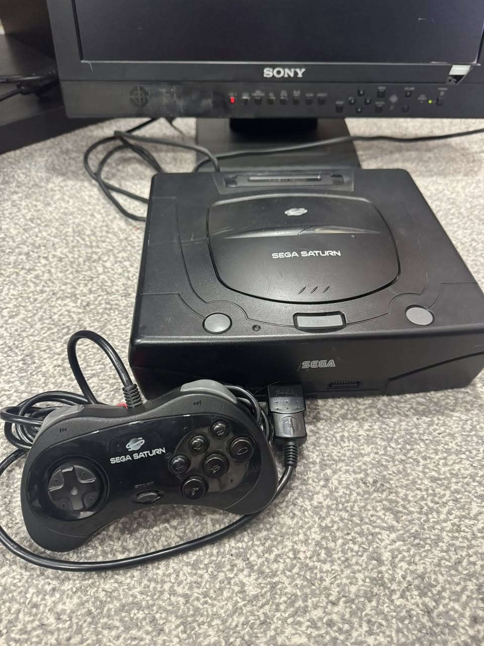 سيكا ساترن مودل ٢ ريجن PAL
الجهاز شغال وسحبه سريع جدا
وياه جوستك اصلي وفيشه اصلية
وياه لعبه clock work knight اصليه
السعر ١٥٠ الف
بغداد لا يوجد توصيل
لعبه Virtua Fighter 2 اوربي اصلية كامله 
السعر ٣٥ الف


**إذا كنت صاحب هذا الإعلان وتريد حذفه لأي سبب، رجاءا أرسل رسالة إلى الدعم الفني**