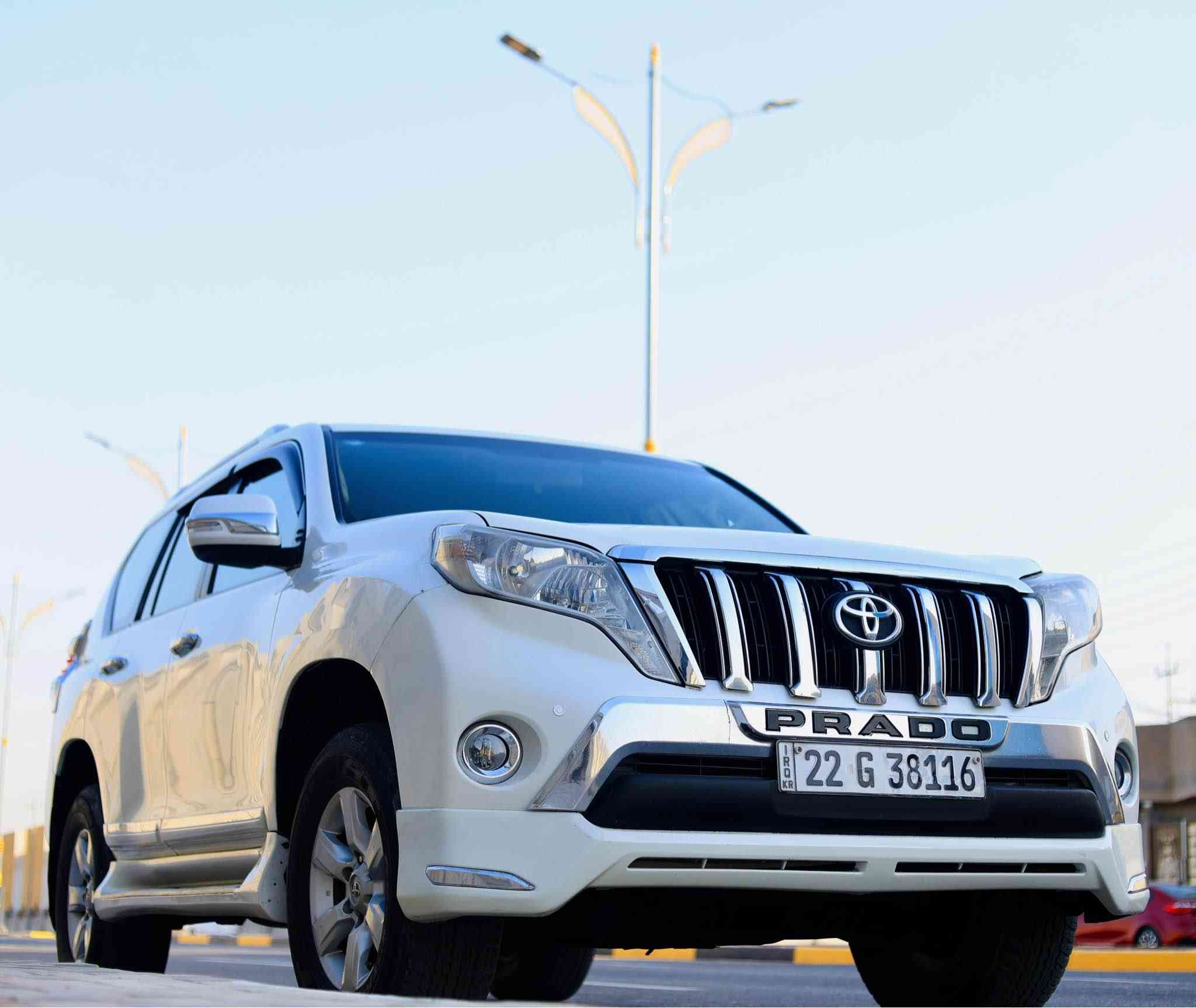 برادو مديل 2014 TXL
رقم اربيل  تحولي او وكاله 
حساس امامي خلفي 
كامره 
ماشيه 72 حقيقي 
7 راكب  
3 قطع تبريد 
شاشه
زراك لايت  
ثلاجه 
تحكم ستيرن 
4 سلندر 
السعر 250 مجال قليل 
***********
مكان السياره كربلاء كربلاء, العراق
