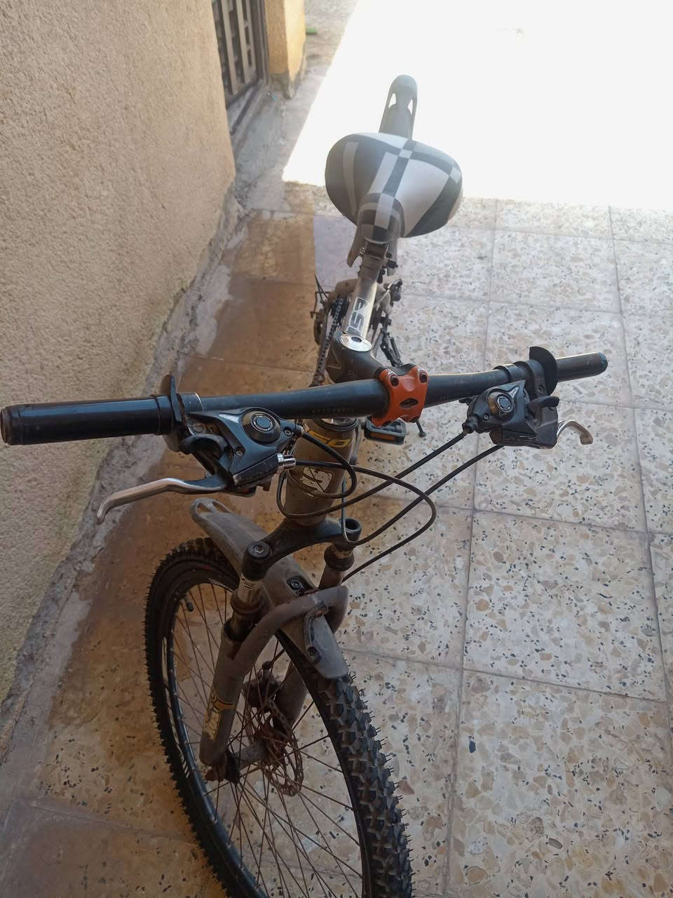 السلام عليكم
بيسكل ياباني باله للبيع بيسكل نضام السبعه كير وشفت مو يده بريكات شغاله رايده 65وبي مجال مكاني بغداد حسينيه خدمات مسقط شارع ل11 رقمي م***********
