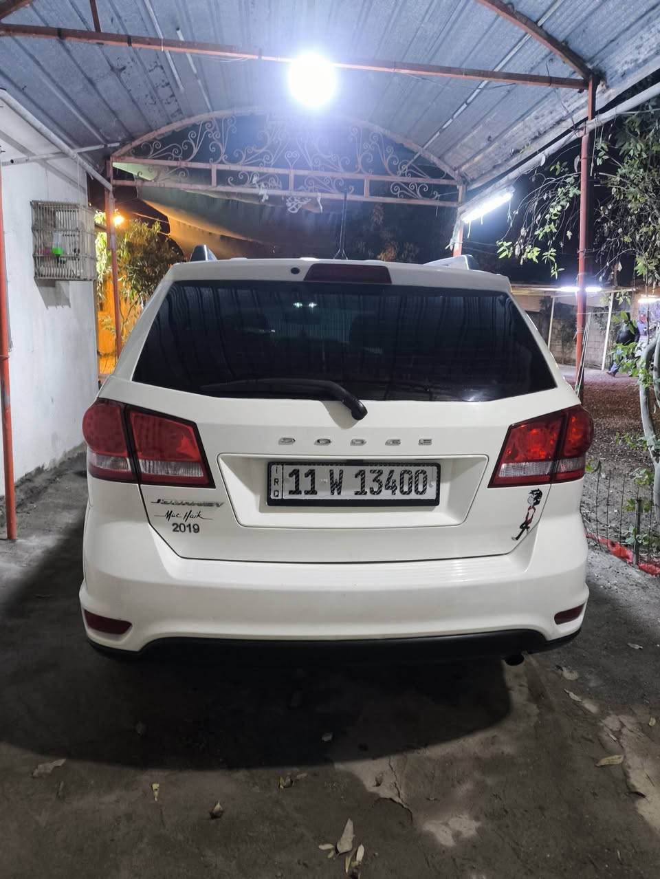 السلام عليكم جورني ٤ سلندر موديل ١٩ مكفوله بيهه تقرير بدون نسبه بعدهي شركه ماشيه ١٠٦ كيلو بغداد انكليزي باسمي السعر 165 وبيه مجال *********** بصره دور النفط
