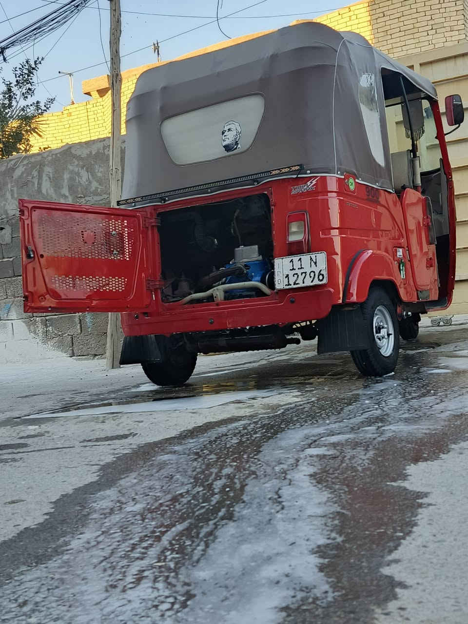 سلام عليكم للبيع موديل 22شهر ال10رقم بغداد بسمي التكتك بيه لغد يسره والتكمه والباقي كفاله مكينه كير أكسل مكينه سبانه ممدوده عليه مكاني بغداد مدينه الصدر 
***********
***********وتساب
