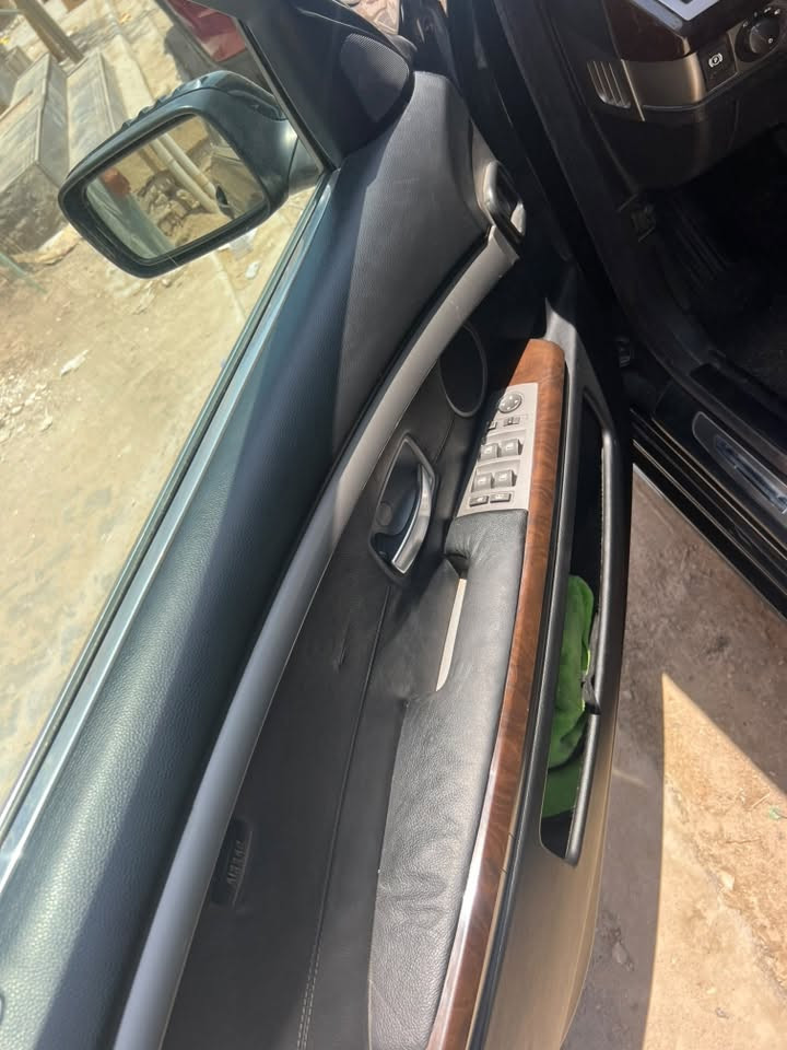 بي ام 750i 8Vموديل 2007 اصل فول مواصفات جاهزه للأخير بيها مكانات صبغ بدون ضربه رقم بصرة تحويل انكليزي مكينه كير تخم تاير حداده تبريد كله شرط 
بيع او مراوس باخره اقل حته لو 2002 745 
محتاج فرق
***********
