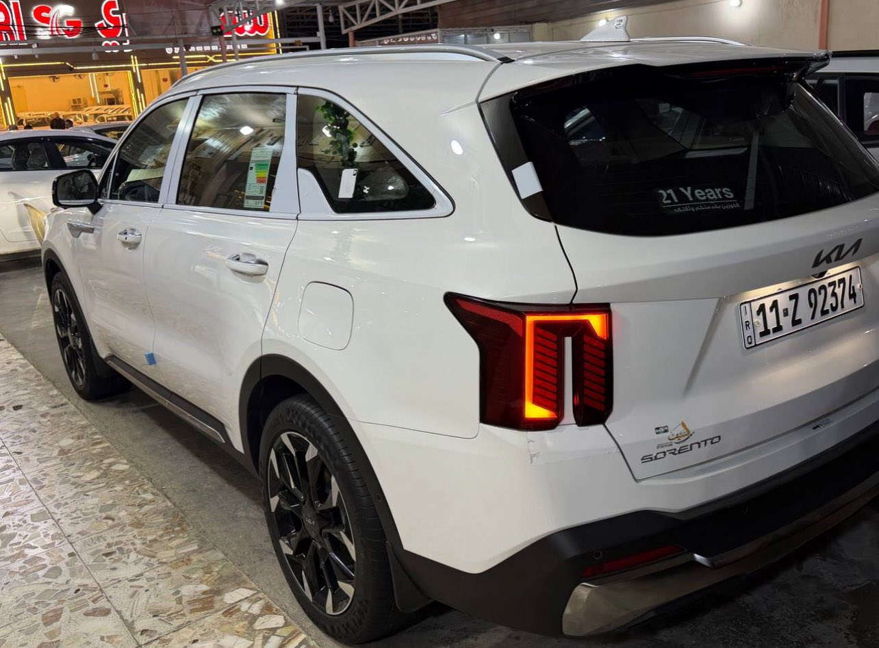 سورنتو 2025 ماشيه 7000     فول مواصفات 5 كامرات موبايل***********
