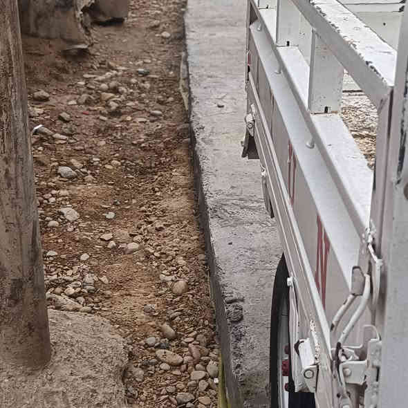 ستوته للبيع موديل 2013 اوراق كامله أصولي 

ستوته خير من الله شوفت عينك نكر هندر وروح وين ما تريد ستوته حلوه مال شغل سعر (1300وبيه مجال) 

مكاني ناصرية قضاء شطره ***********/هاذ رقمي لحاب يشتري
