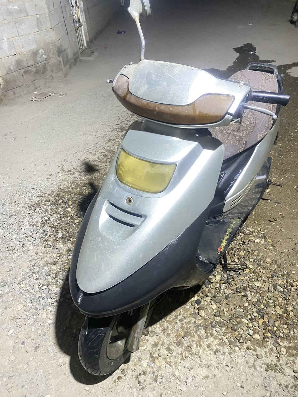 سلام عليكم دراجه نوع فضائي 140 للبيع دراجه شغاله هندر سعره 200الف قفل 🔐 الي تفيده يتصل ***********
