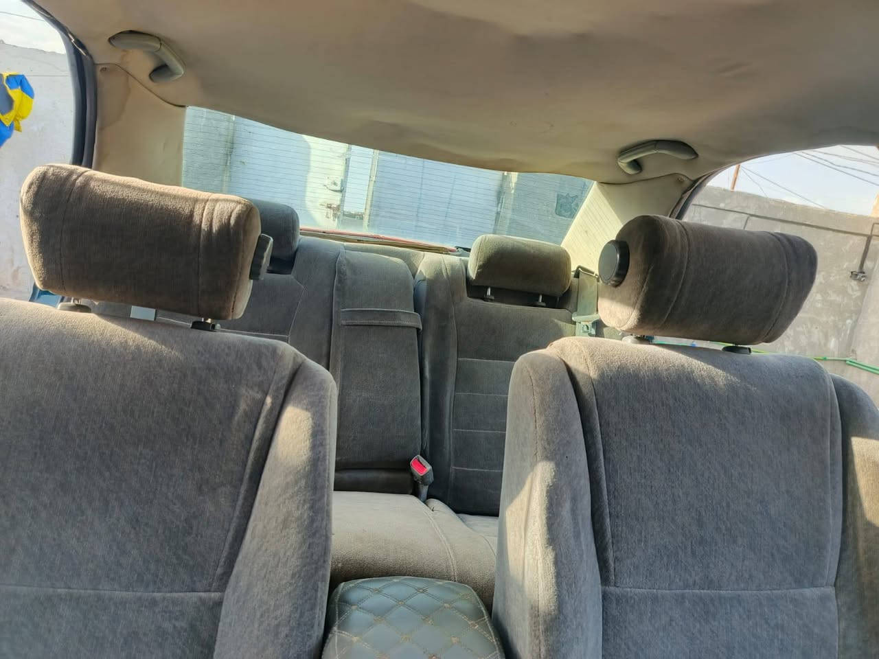 بطة كراون متصل مكينة 3000 سيارة نظيفة كفالة بس الاصوليات الباقي ما اكفلك اي شي رقم نينوى مشروع وطني السيارة موجودة بالكوت موديل 1992 السعر 35 وبيها مجال للشراي للاستفسار ***********
