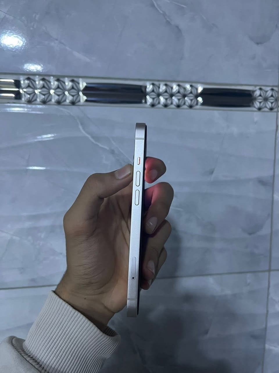 سلام عليكم IPhone 13 عادي بطاريه ٨٩ ما مبدل بي اي قطعه جهاز يخبل شوف عينك مرواس بـ ايباد 10 لو ١١ شعدك نزل فقط مراوس بـ ايباد مكاني نجف الهنديه الرقم  متوفر واتساب فقط ***********
