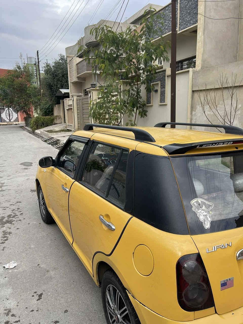 عرضيها هل مره 28 بيها مجال هيه عليها سنه او غرمات 100 الف عليها بيها مجال بصيط ‭0787 860 6000‬
