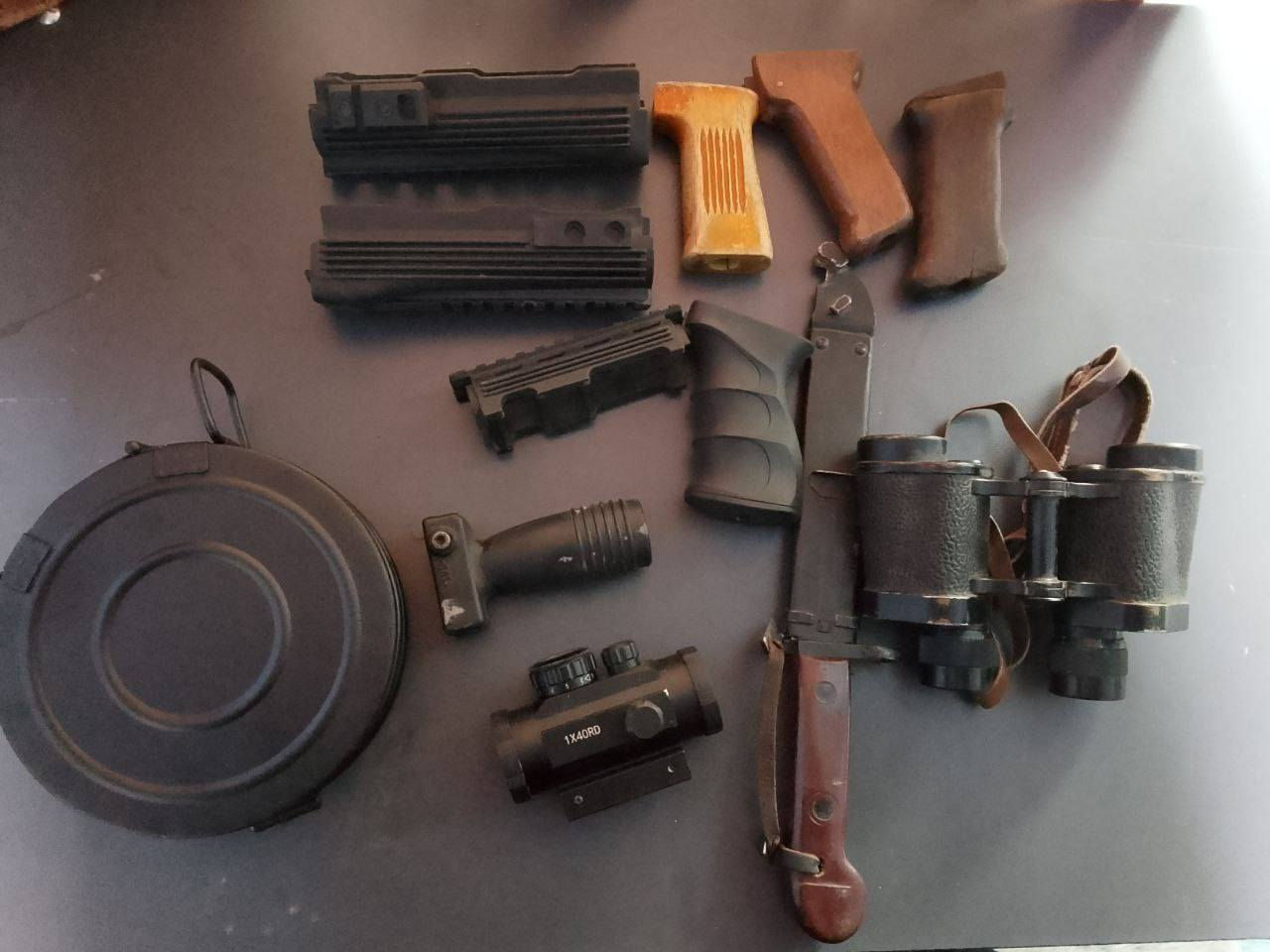 سلام عليك غراض للبيع السعر 150 رقم *********** أكو توصيل
