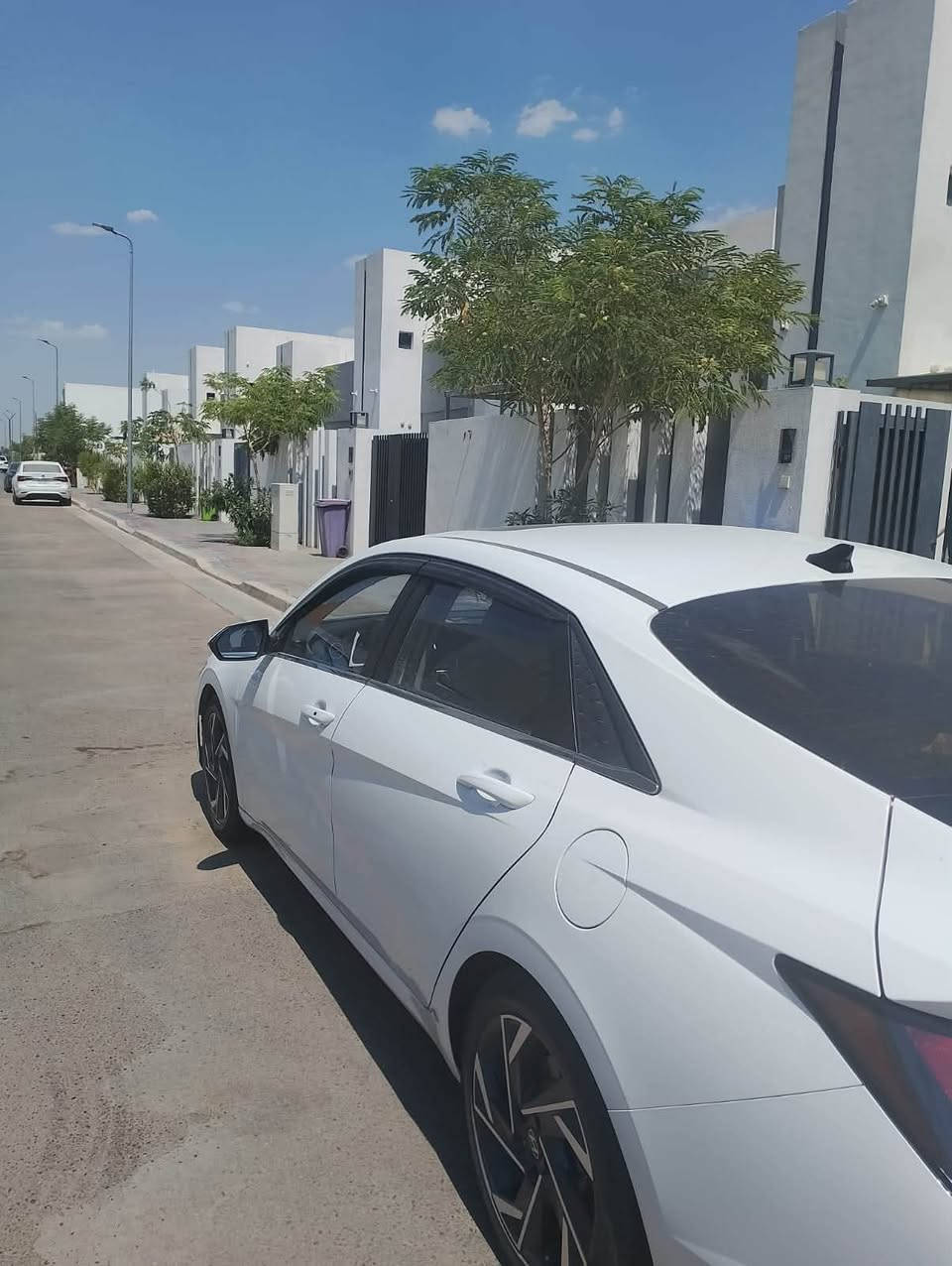 السلام عليكم ورحمة الله وبركاته مرخصت الادمن النترا موديل 23 خليجي صيني مكينه 1500 لون ابيض مكفوله مراوس ب كورلا هايبرد 23 
***********
