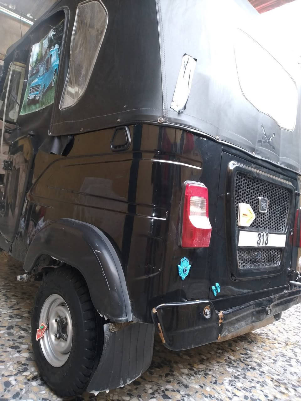 السلام عليكم 
مكلف بلنشر 
تكتك موديل 2024 كفالة عامه فقط ضربة خفيفه 
اوراق اصولي كاملة 
مكينه كفاله عامه برغي مامفتوح بيه 
تكتك كلش نضيفه مال جناي 
المكان البصرة 
الرقم ***********
