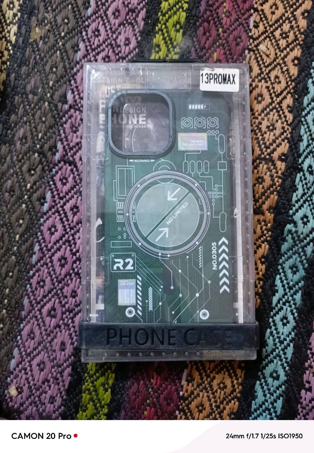 كفرات وشواحن ولزكات مال ايفون بيهن ماستر كوالتي عالي وبيهن عادي ابيع شلع الي يفيدنة بكاني بغداد المدينة او الشعب 