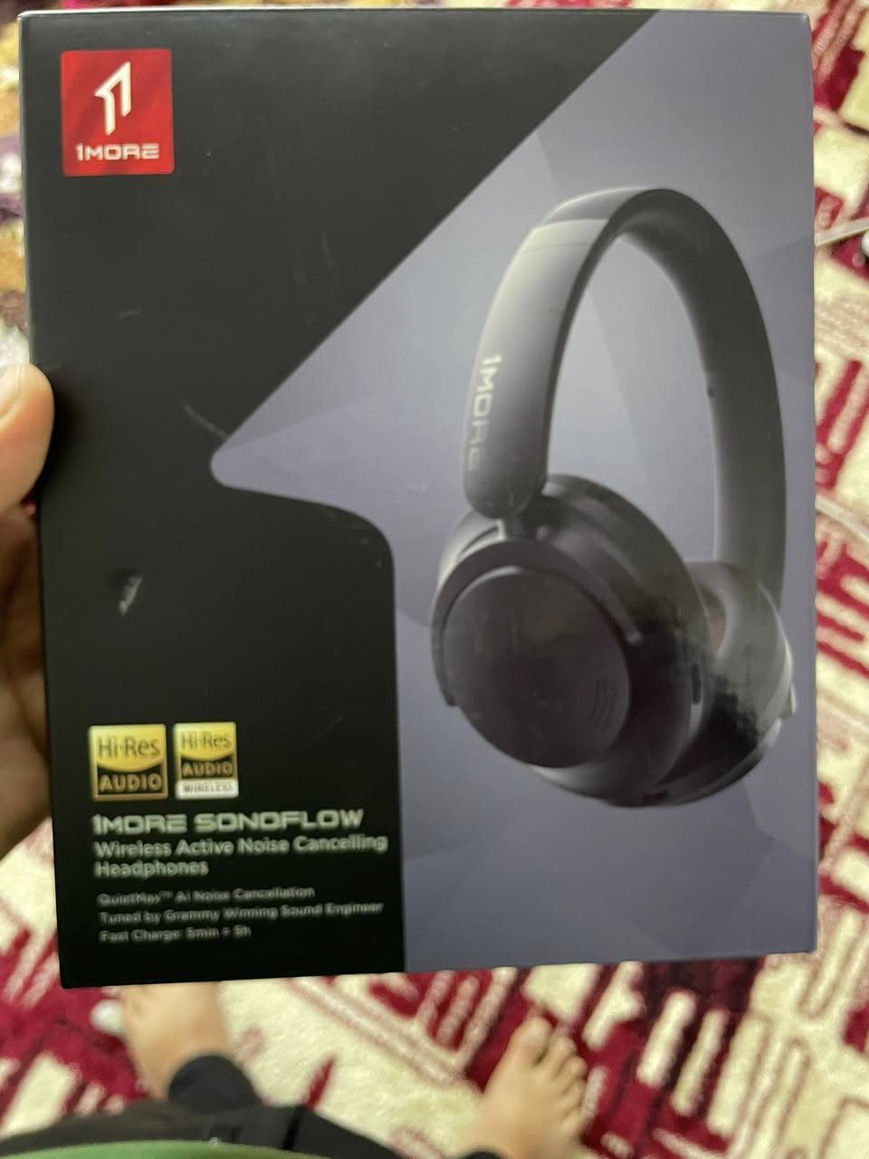 🎧 سماعة 1MORE PistonBuds Pro أصلية للبيع
🔹 حالة ممتازة ونظيفة
🔹 بطارية قوية تدوم حتى 70 ساعة مع الشحن
تدوم البطاريه بدون شحن يومين او نص تقريبا 

🔹ا Bluetooth 5.2 سريع الاتصال  او ترهم وايرلس 

🔹 عزل ضوضاء ANC + وضع الشفافية
🔹 مناسبة للمكالمات والرياضة والعمل 
🔹 شحن USB-C

📦 معها العلبة وكل الملحقات
🚚 توصيل متوفر

📩 للاستفسار راسلني خاص 
او اتصل ع رقم  
***********
