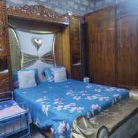 غرفة خشب ثقيل السعر 800 قفل رقم الهاتف 07502387428