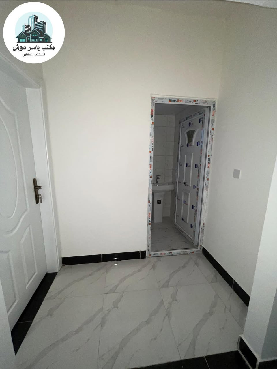 #اكتب #تم #يوصلك #السعر #فورا #والتفاصيل 
فرصة عقارية دارين في مجمع قرية الغدير2 مساحة كل دار 150م ركن وبصف الركن موقع ممتاز جدا  مكتب ياسر دوش للاستثمار العقاري عنوان المكتب النجف الاشرف شارع المجمعات السكنية مجمع الاميرات الاول مقابل مجمع الكرار 
#موبايل وتـسـاب ***********
